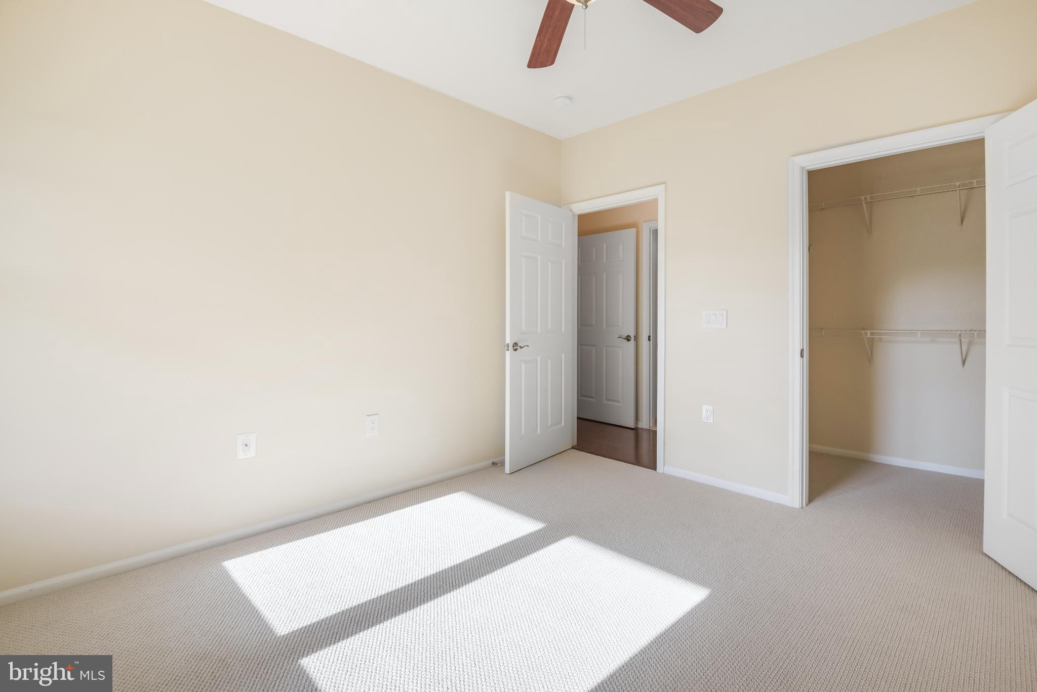 WHITE FLINT STATION - Residential