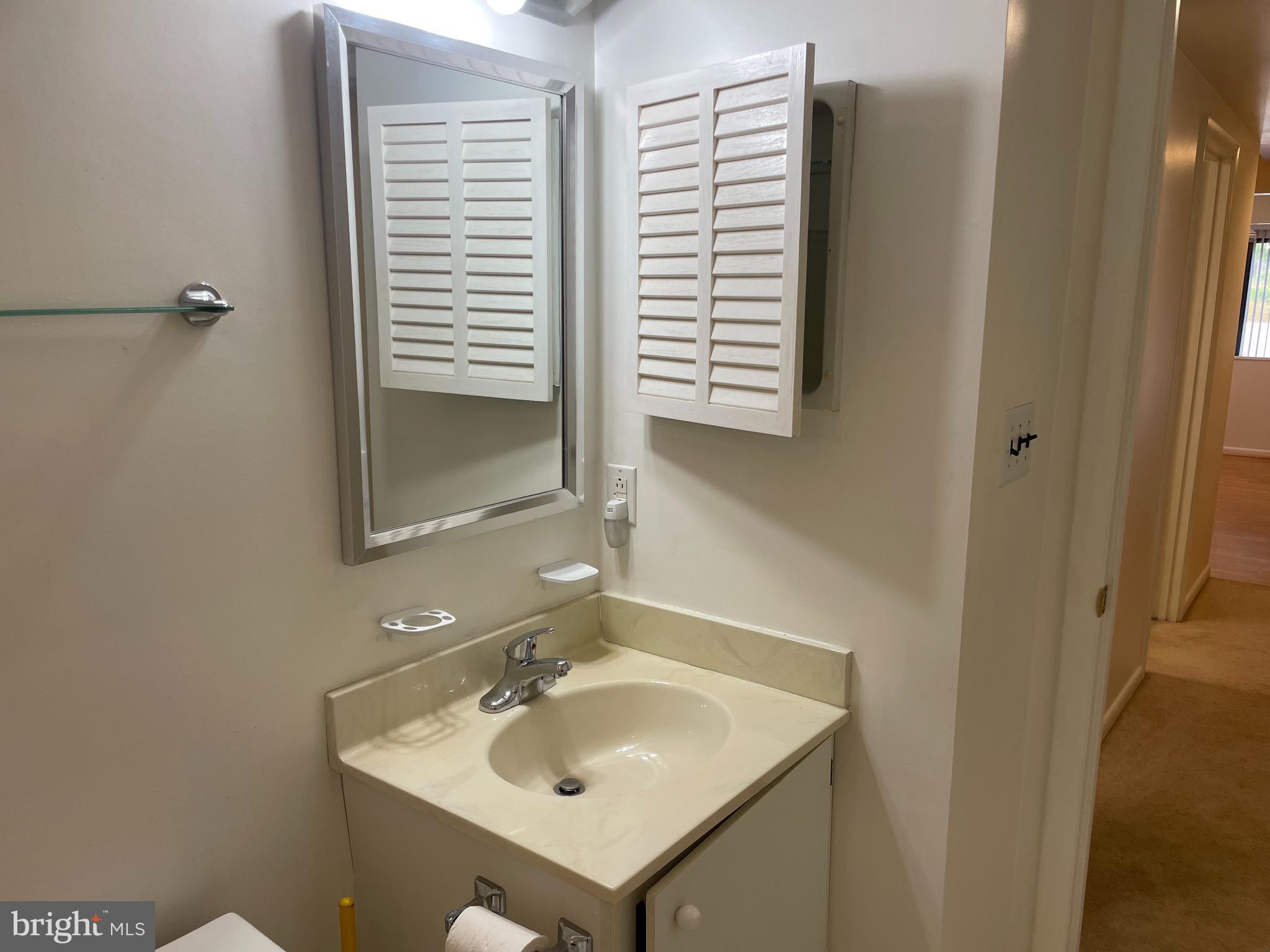 MAYS CHAPEL VILLAGE - Residential Lease