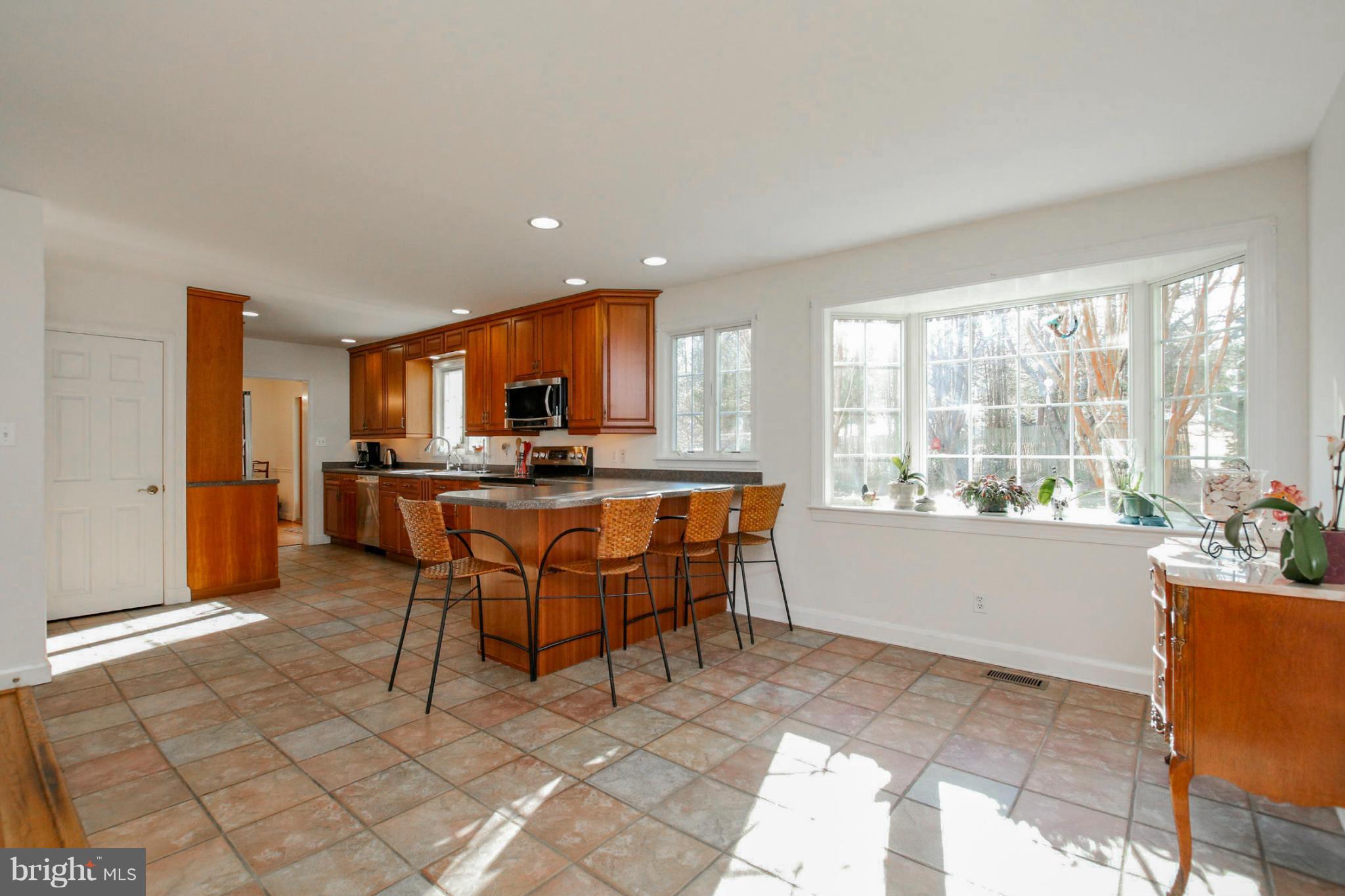 MERRITT HOMES - Residential