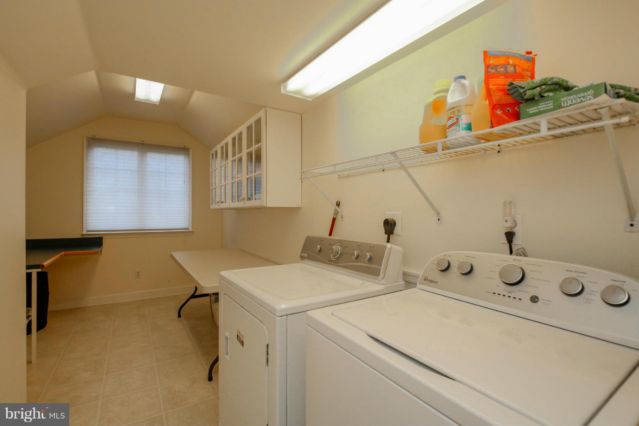 MERRITT HOMES - Residential