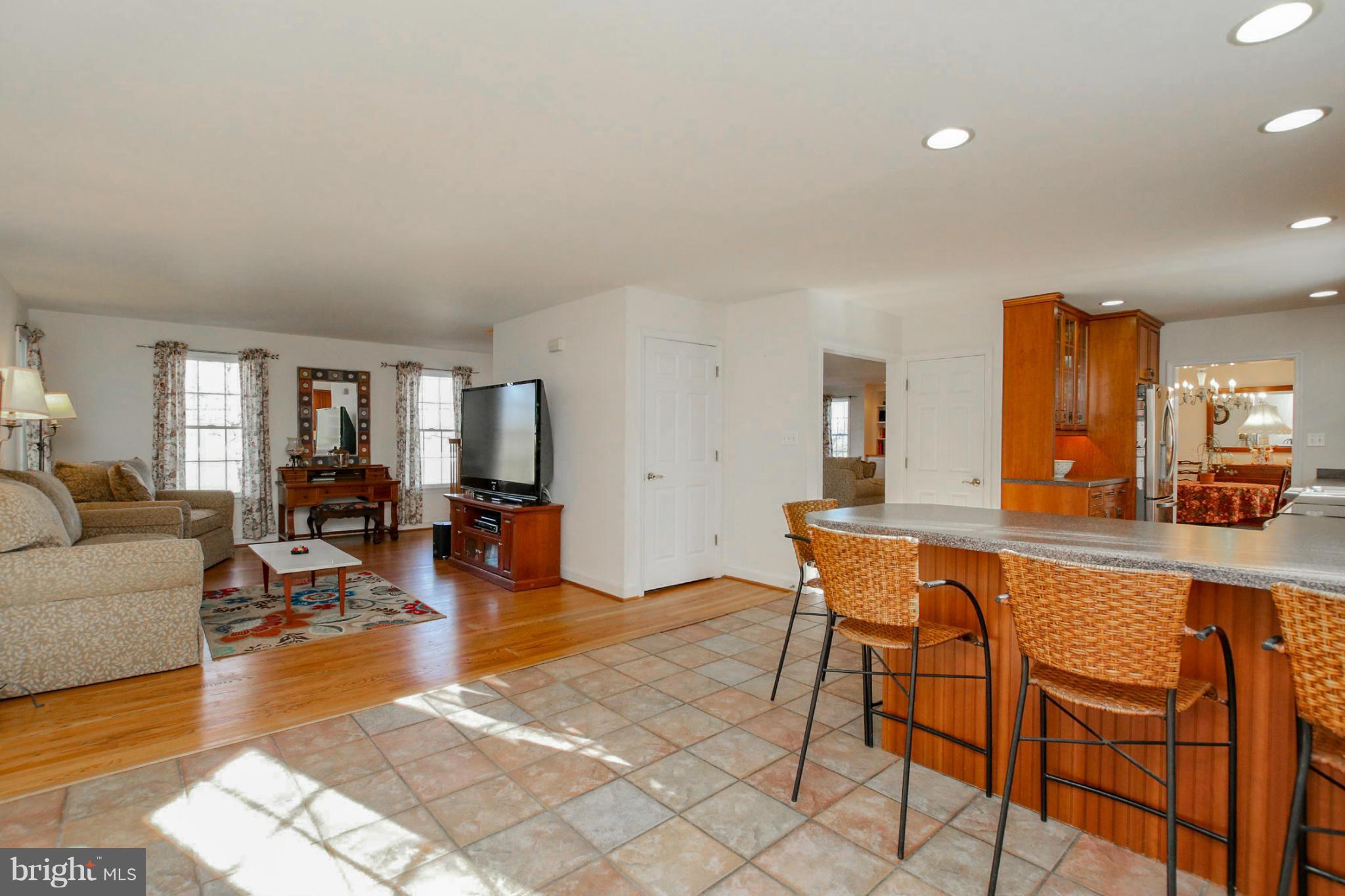 MERRITT HOMES - Residential