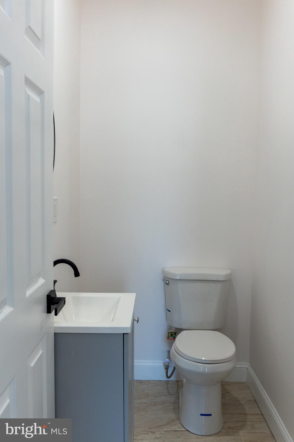 MIDTOWN EDMONDSON - Residential Lease