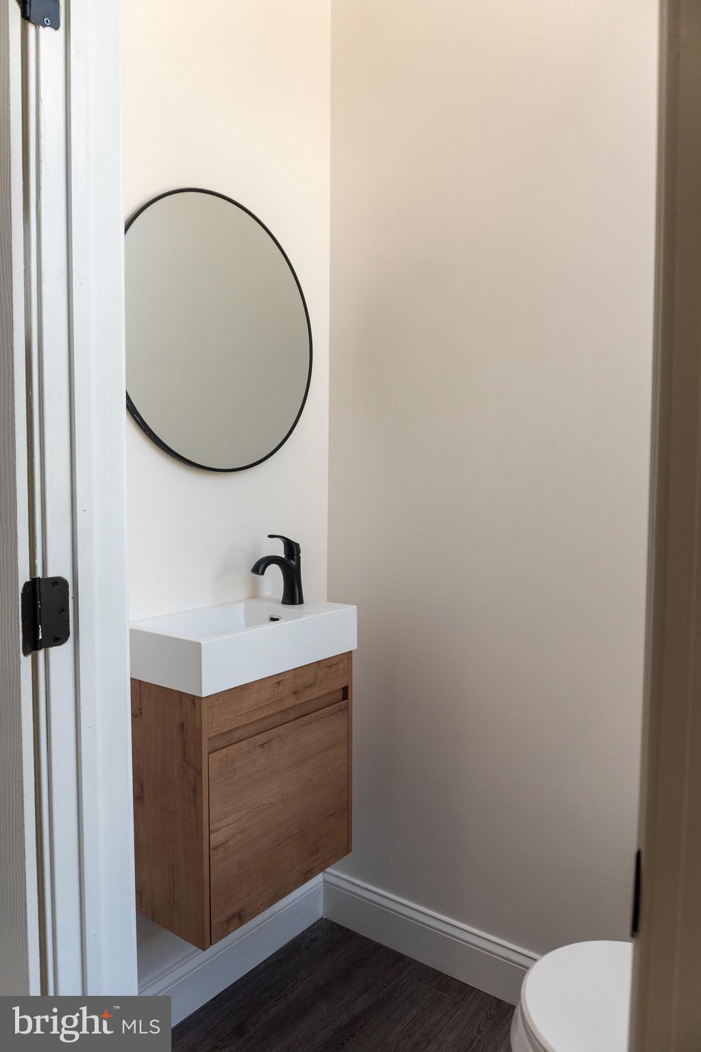 MIDTOWN EDMONDSON - Residential Lease