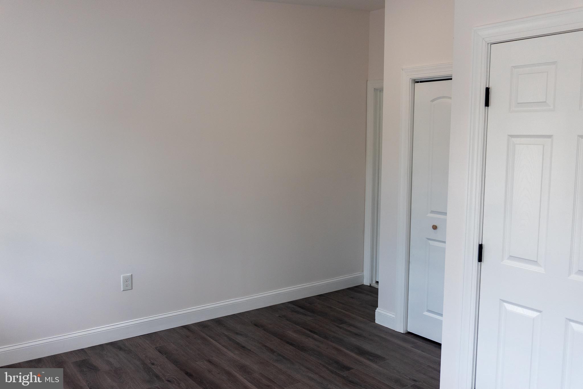 MIDTOWN EDMONDSON - Residential Lease