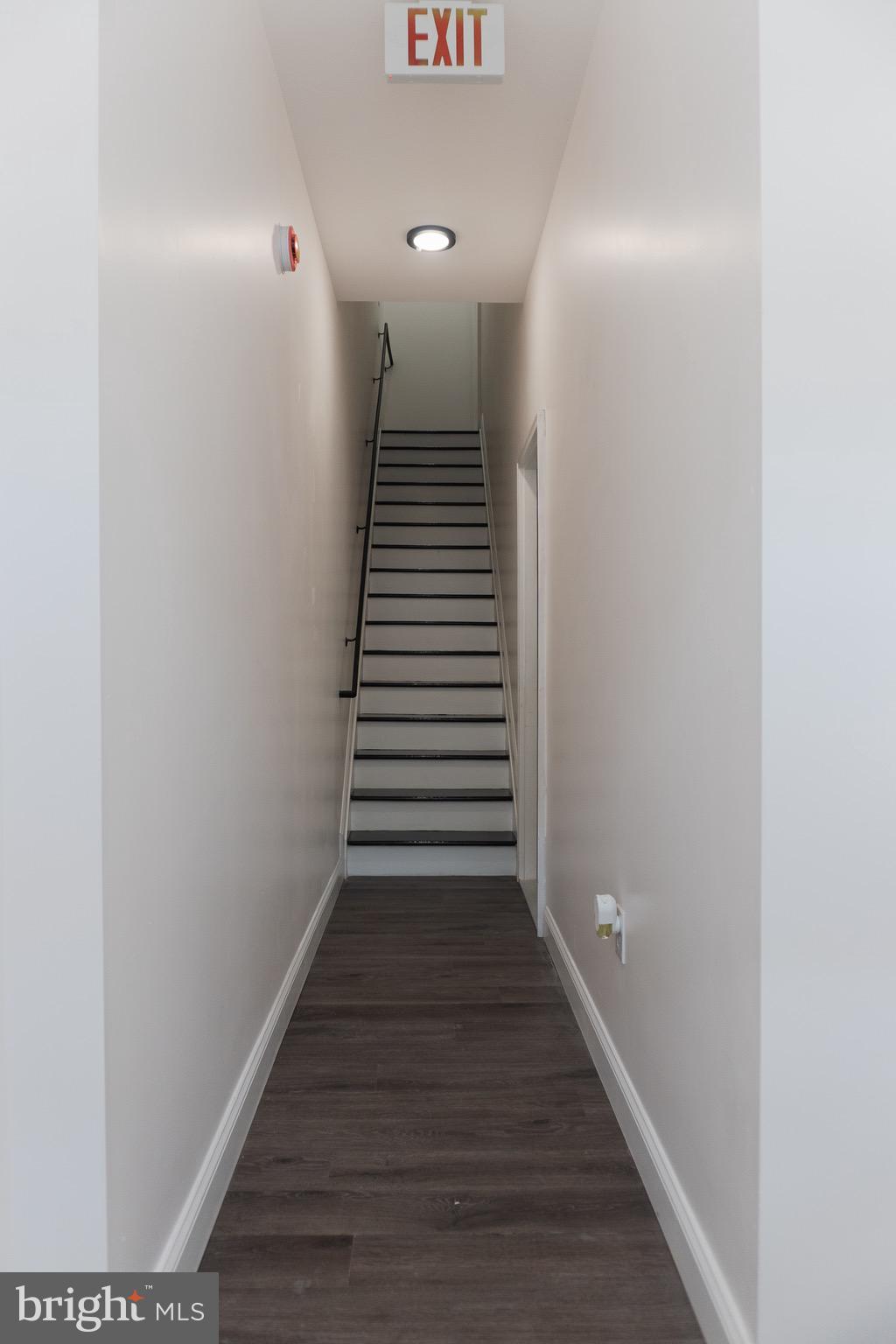 MIDTOWN EDMONDSON - Residential Lease