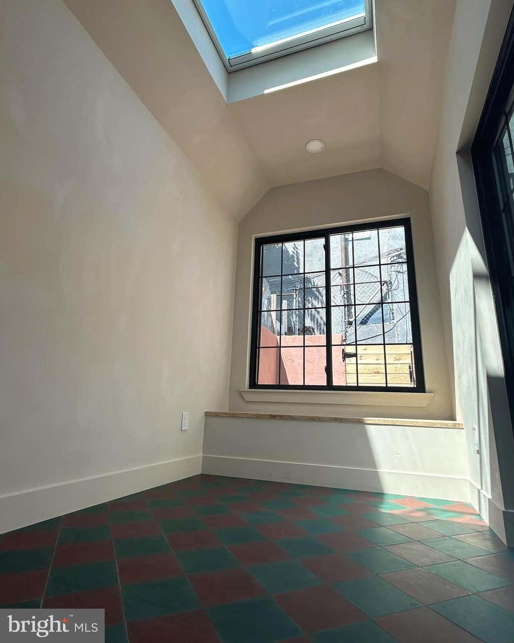 Photo of 1702 S 6th Street, PHILADELPHIA, PA 19148 (MLS # PAPH2650222)