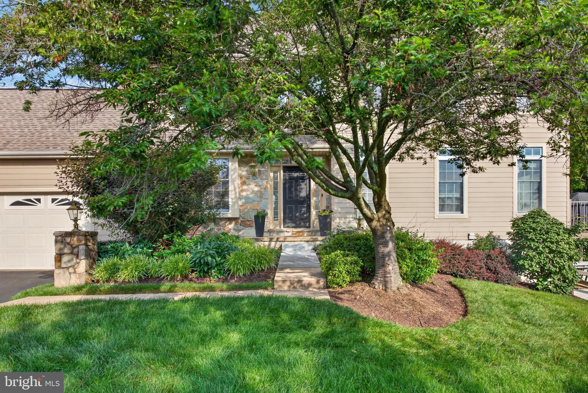 1307 CIRCLE DRIVE