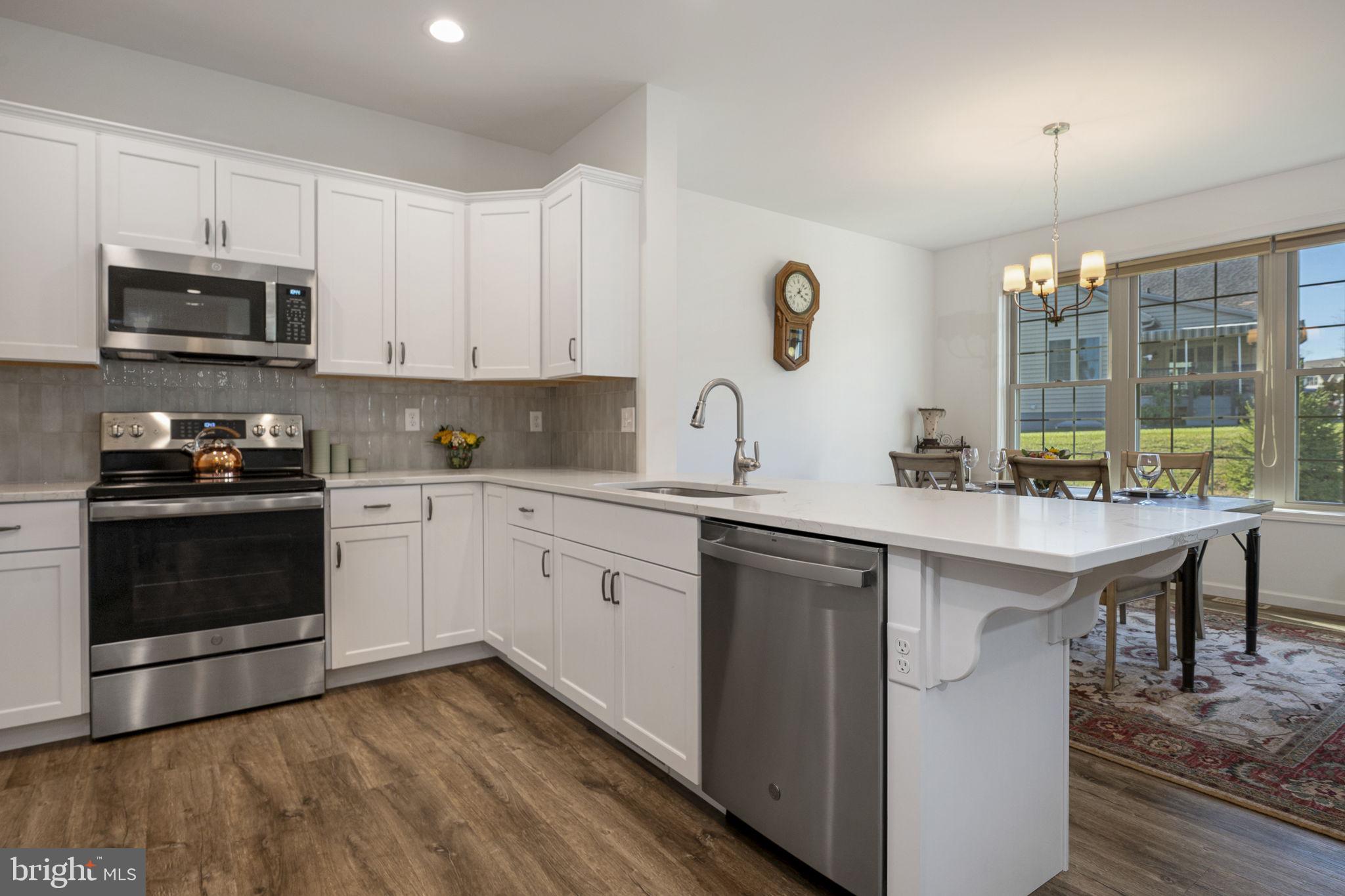 HONEYCROFT VILLAGE - Residential