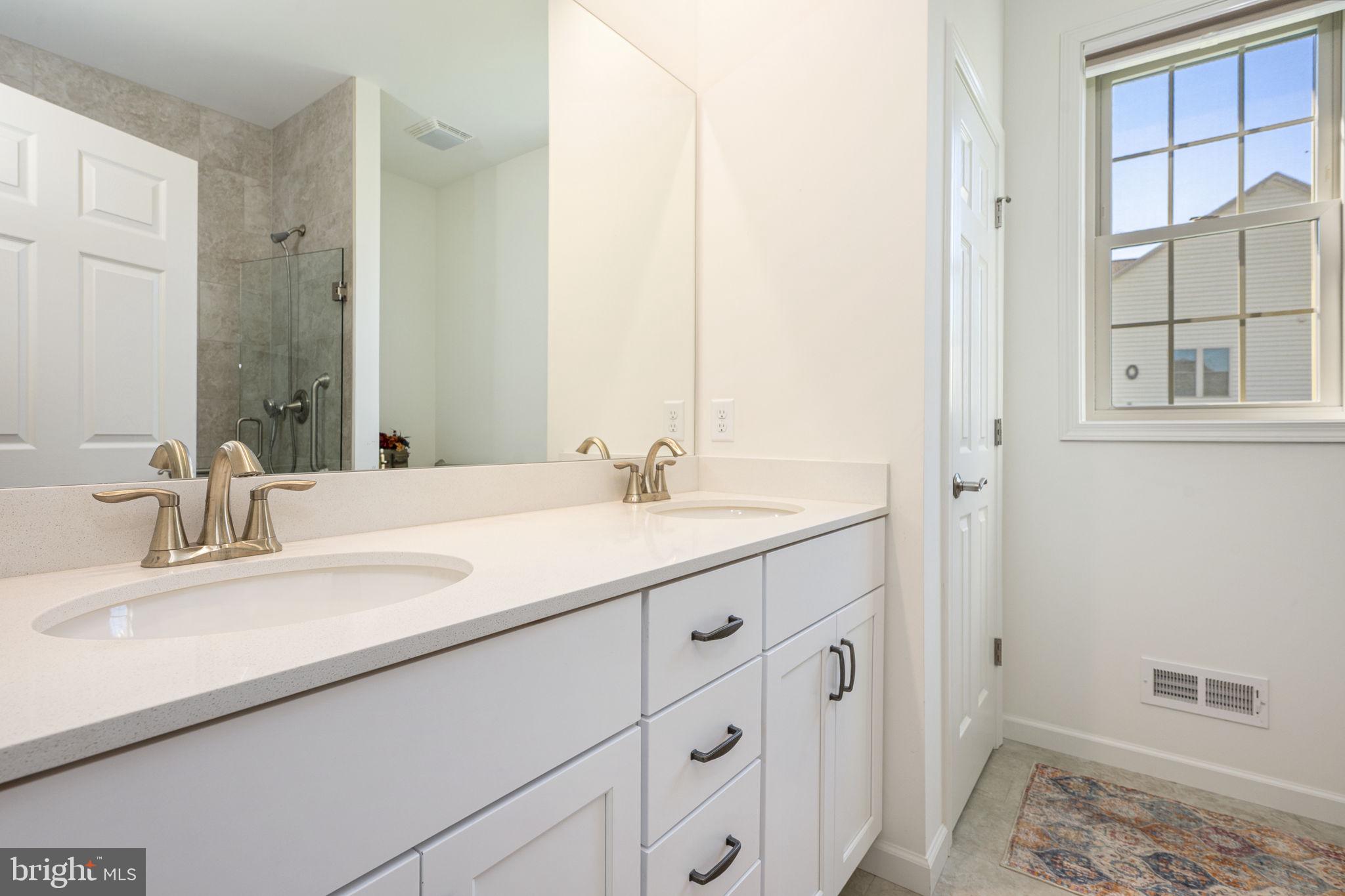 HONEYCROFT VILLAGE - Residential