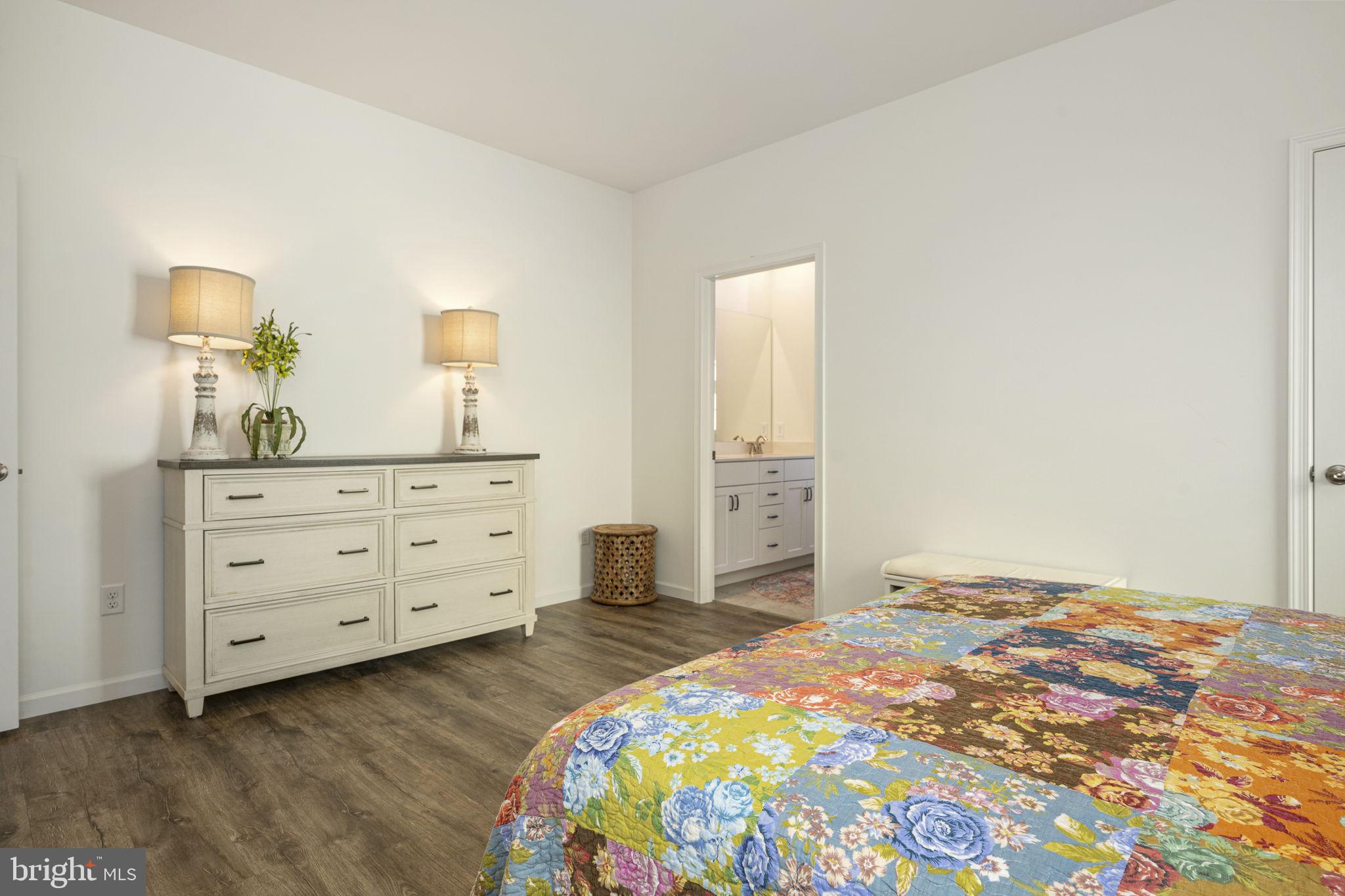 HONEYCROFT VILLAGE - Residential