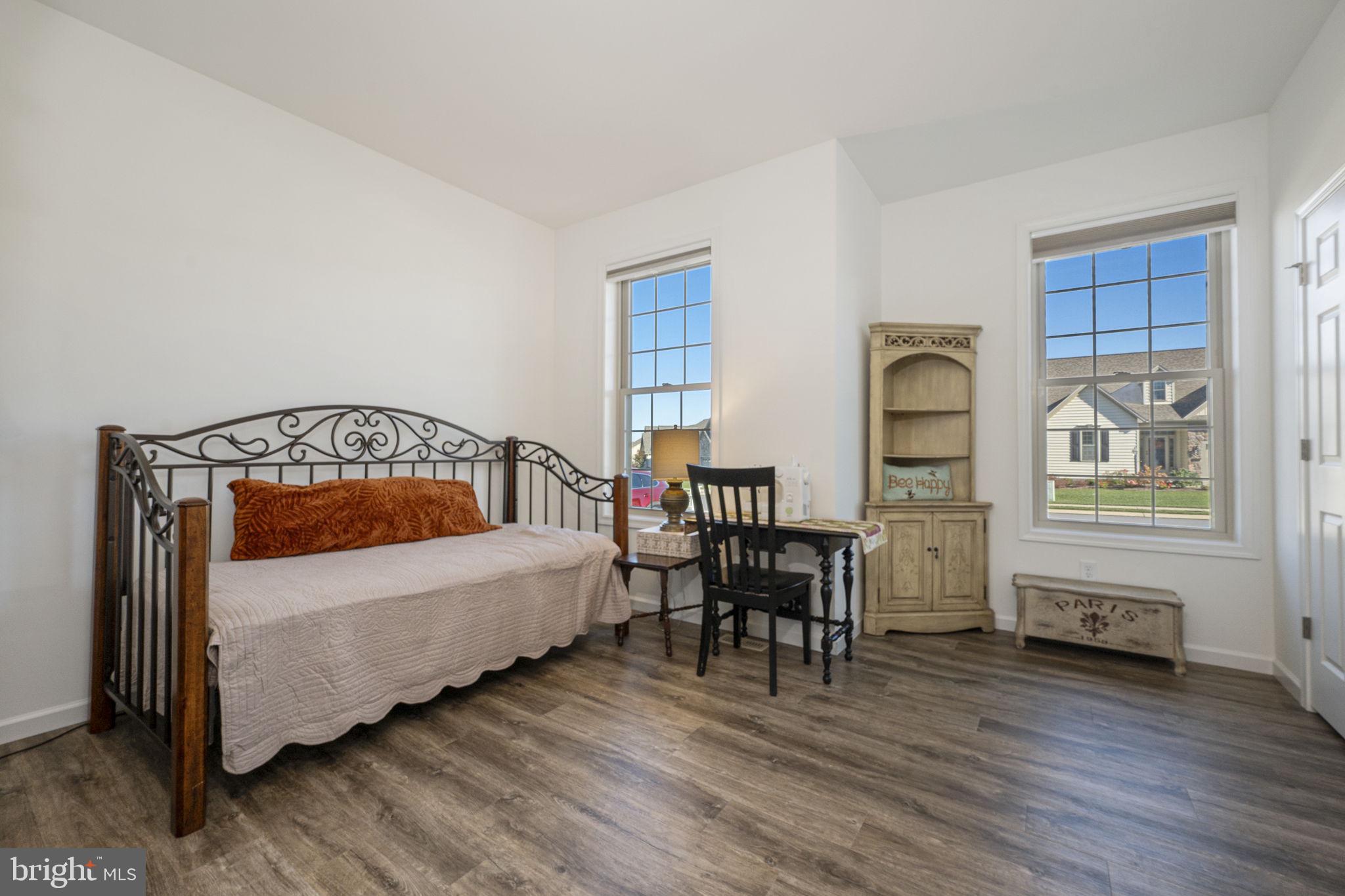 HONEYCROFT VILLAGE - Residential