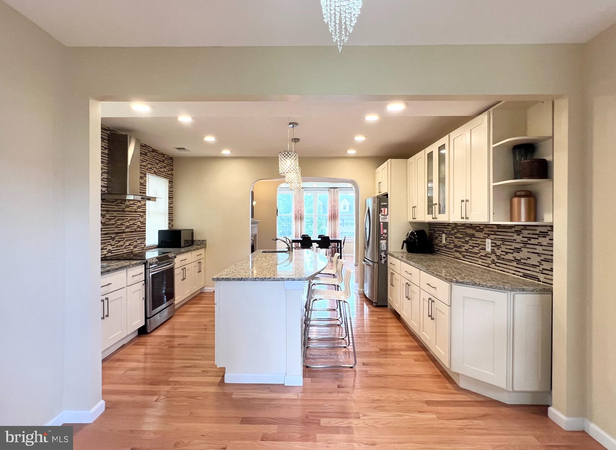 MAIDEN CHOICE - Residential