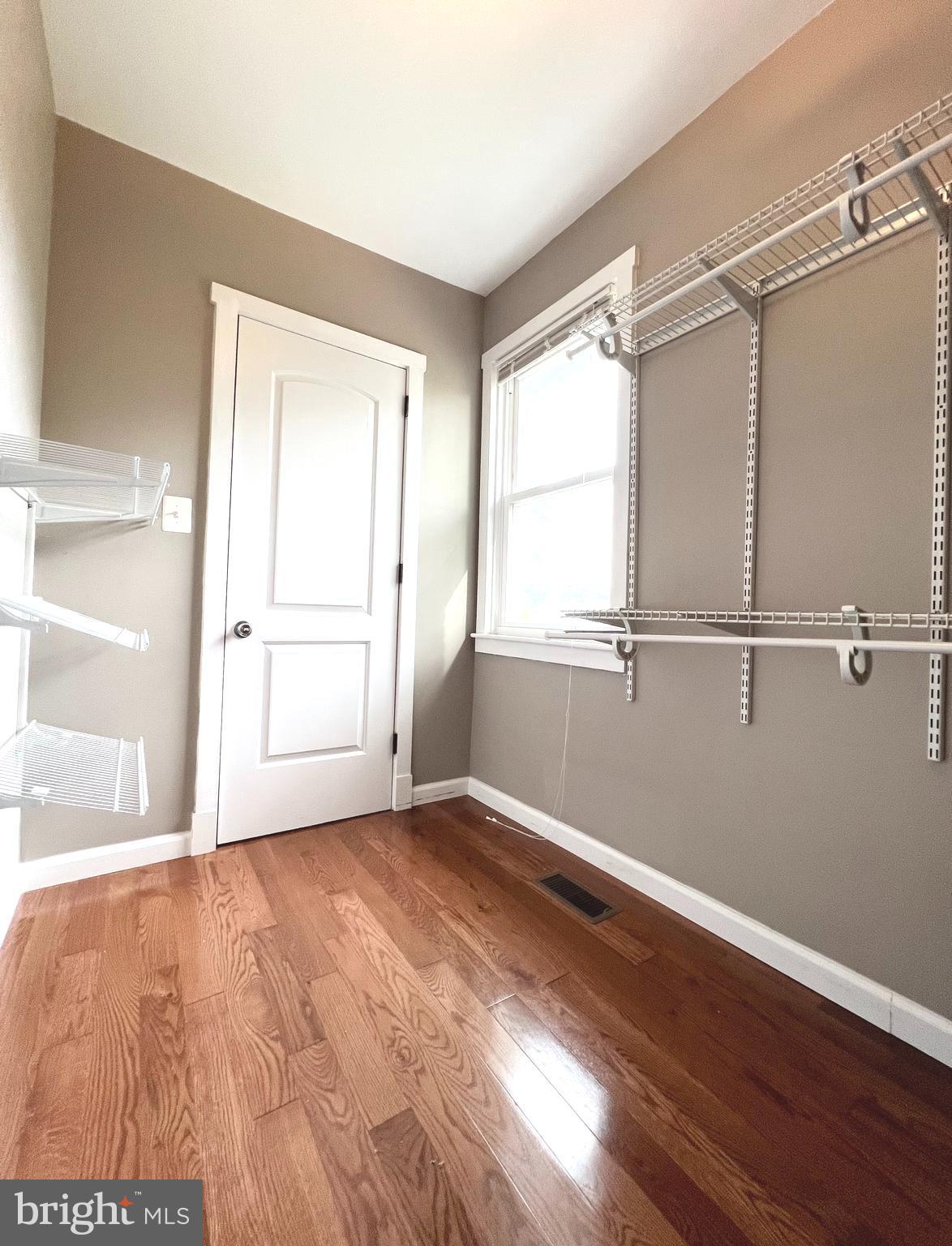 MAIDEN CHOICE - Residential