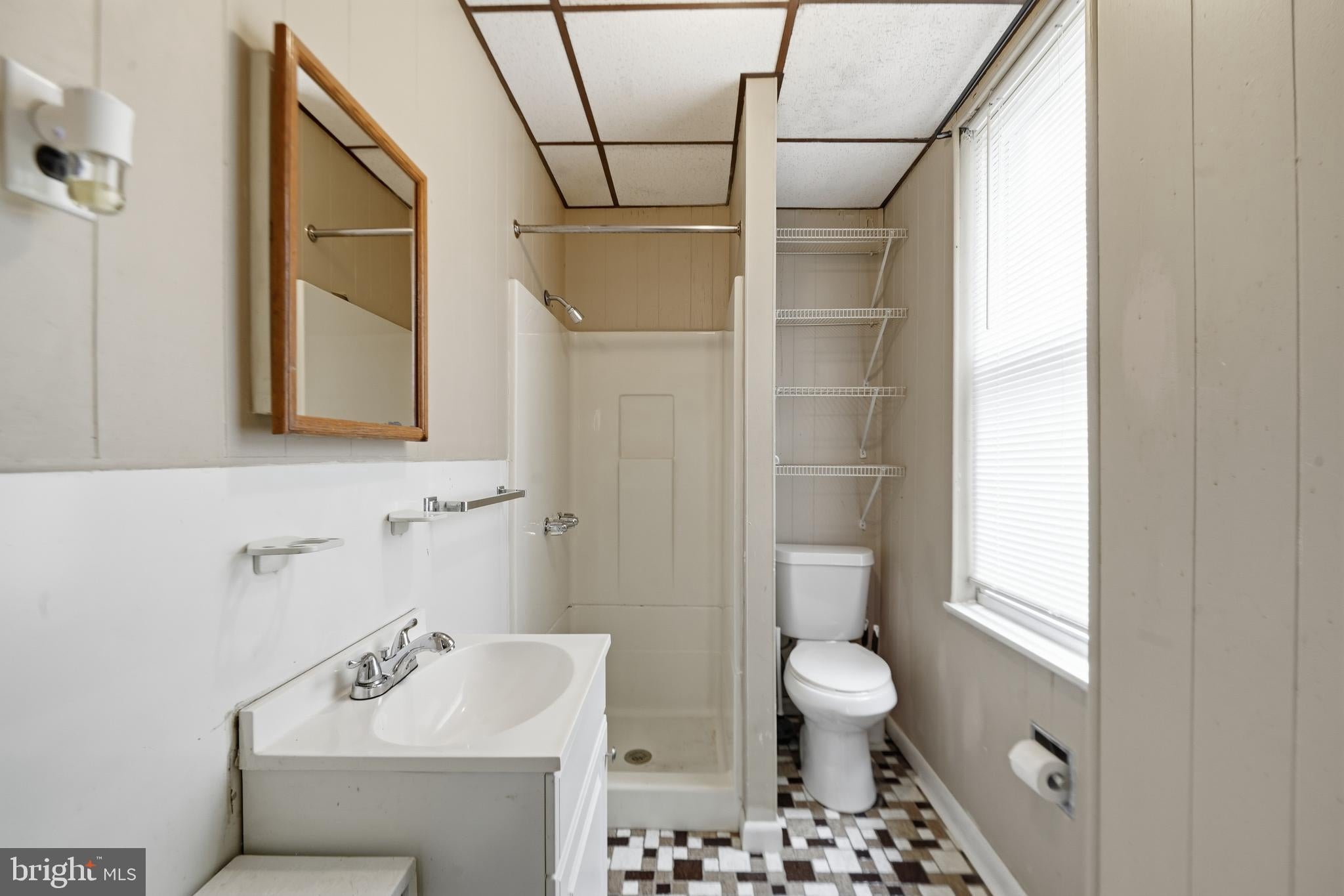 1934 S 13TH STREET 1ST FL FRONT