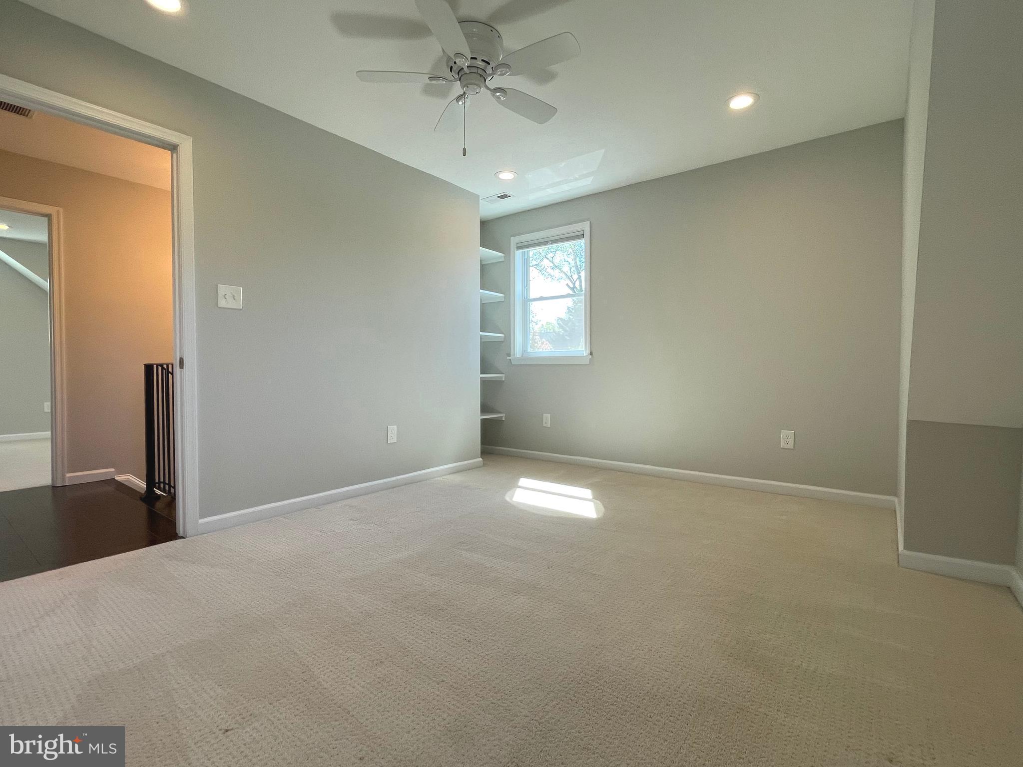 TYLER PARK - Residential