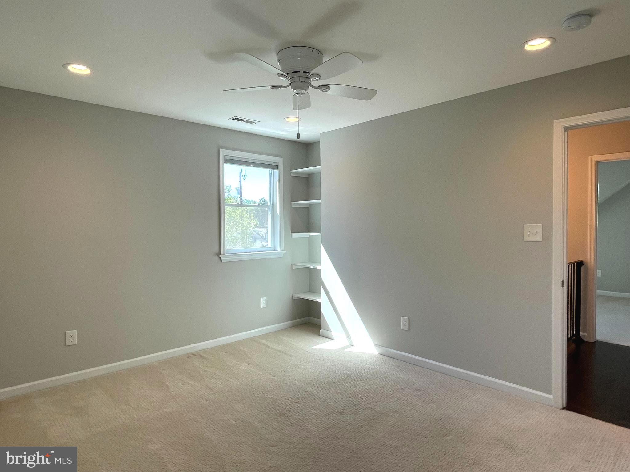 TYLER PARK - Residential