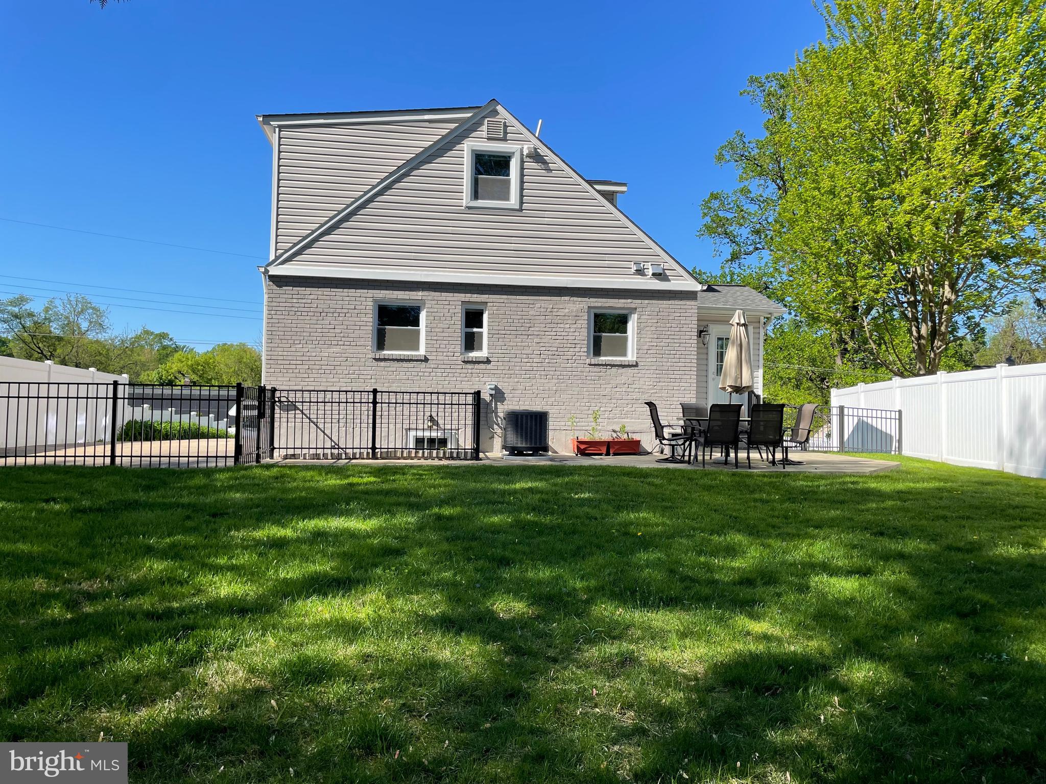 TYLER PARK - Residential