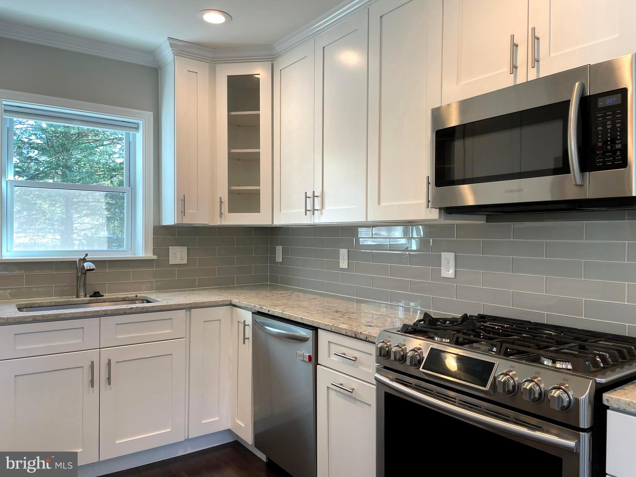 TYLER PARK - Residential