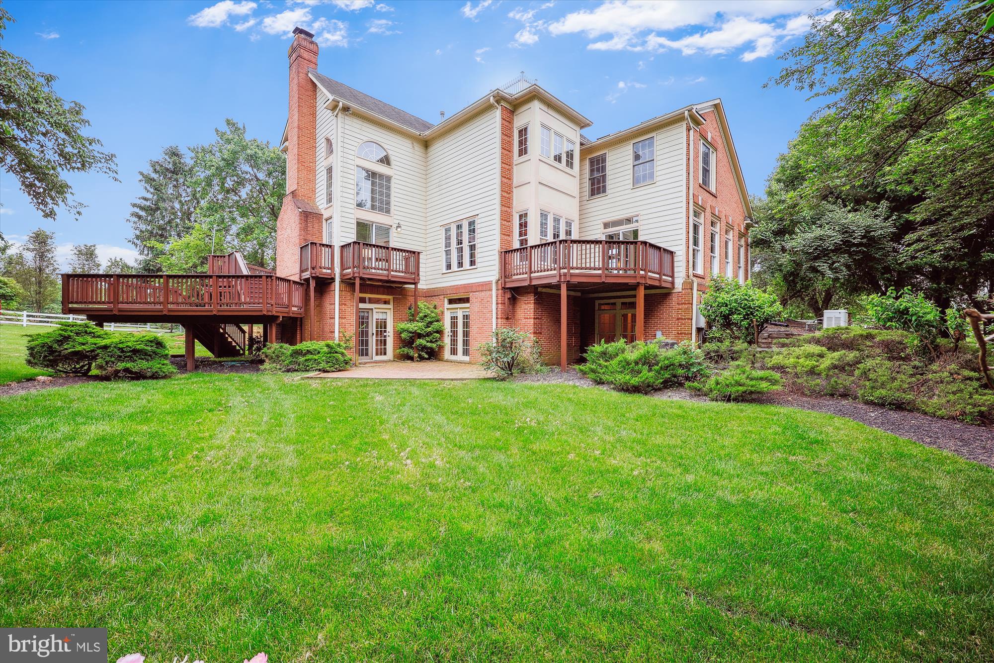 POTOMAC FIELDS - Residential