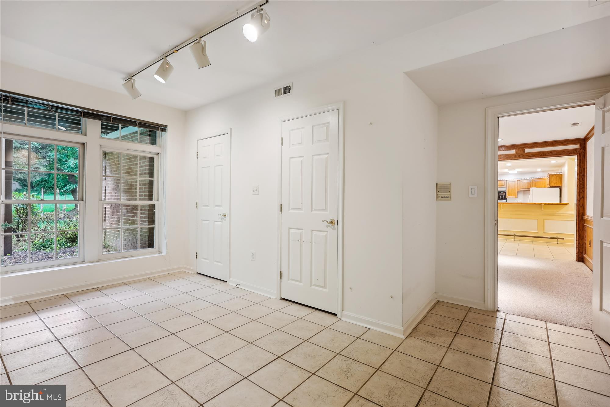 POTOMAC FIELDS - Residential