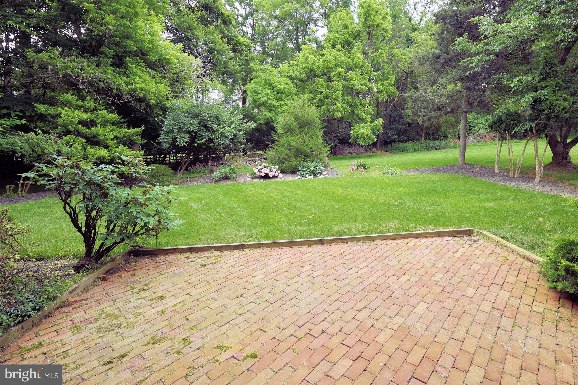 POTOMAC FIELDS - Residential