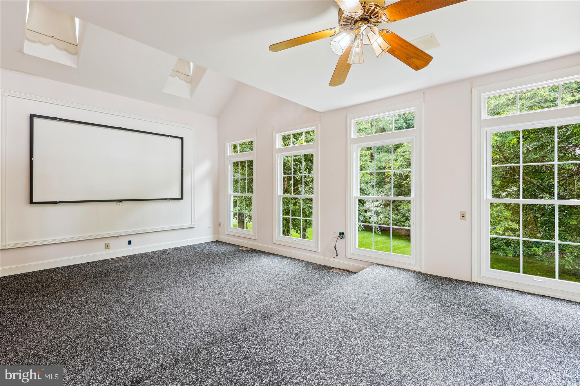 POTOMAC FIELDS - Residential