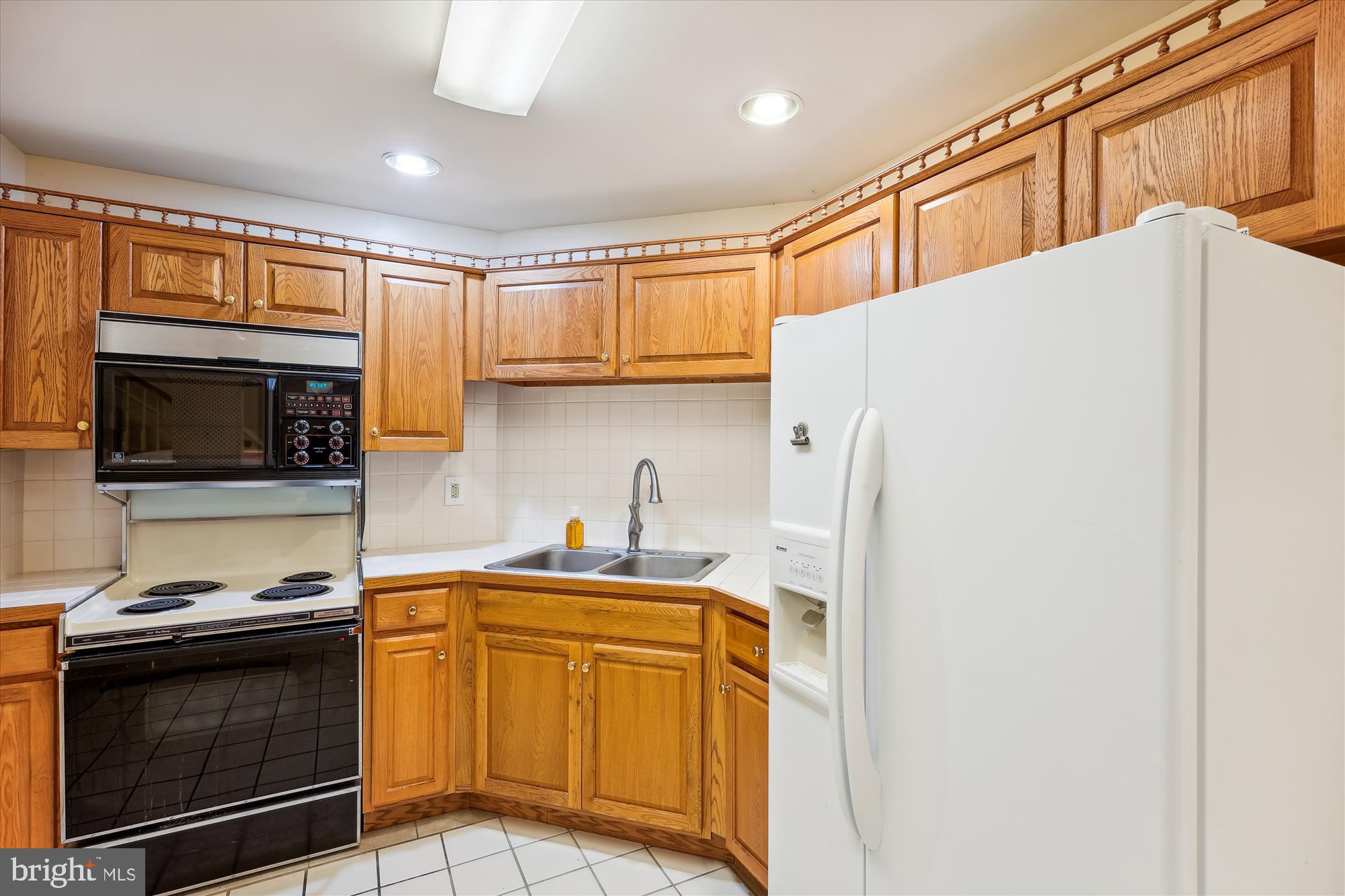 POTOMAC FIELDS - Residential