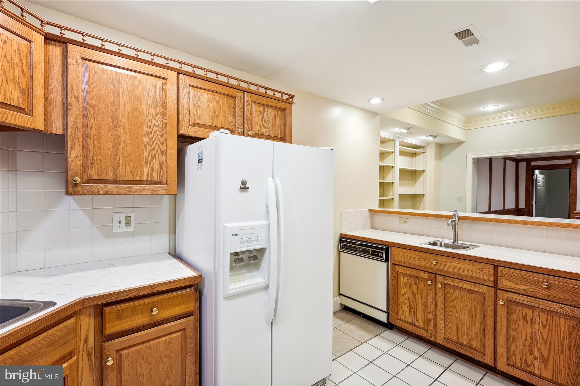 POTOMAC FIELDS - Residential