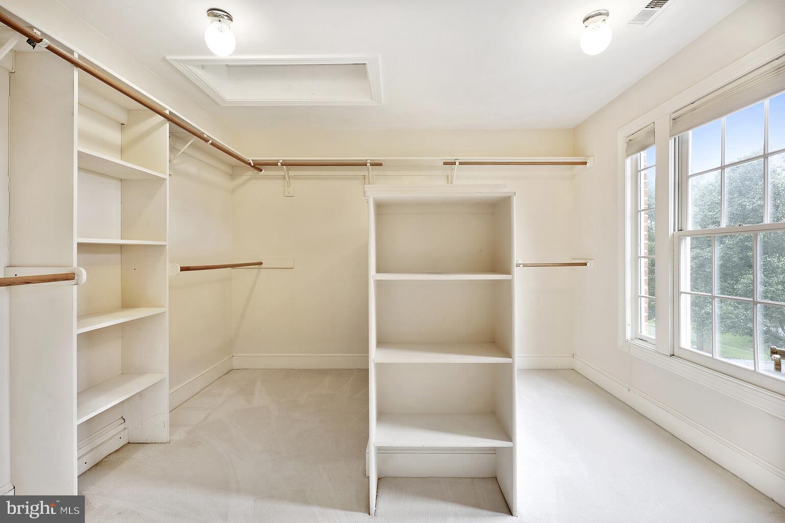 POTOMAC FIELDS - Residential