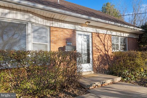 Photo of 235 S Shenk Avenue, STRASBURG, PA 17579 (MLS # PALA2063978)