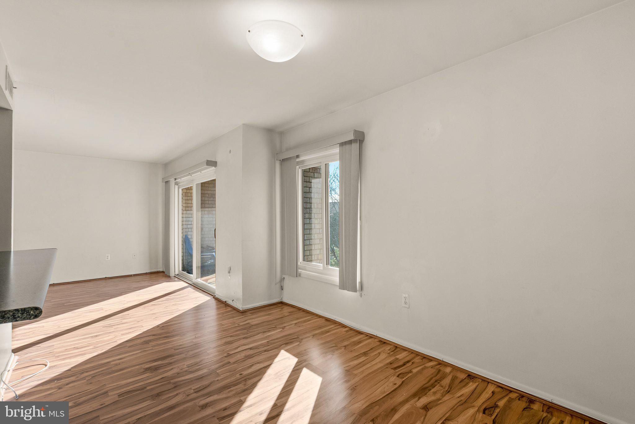 HUNTING RIDGE CONDOMINIUM - Residential