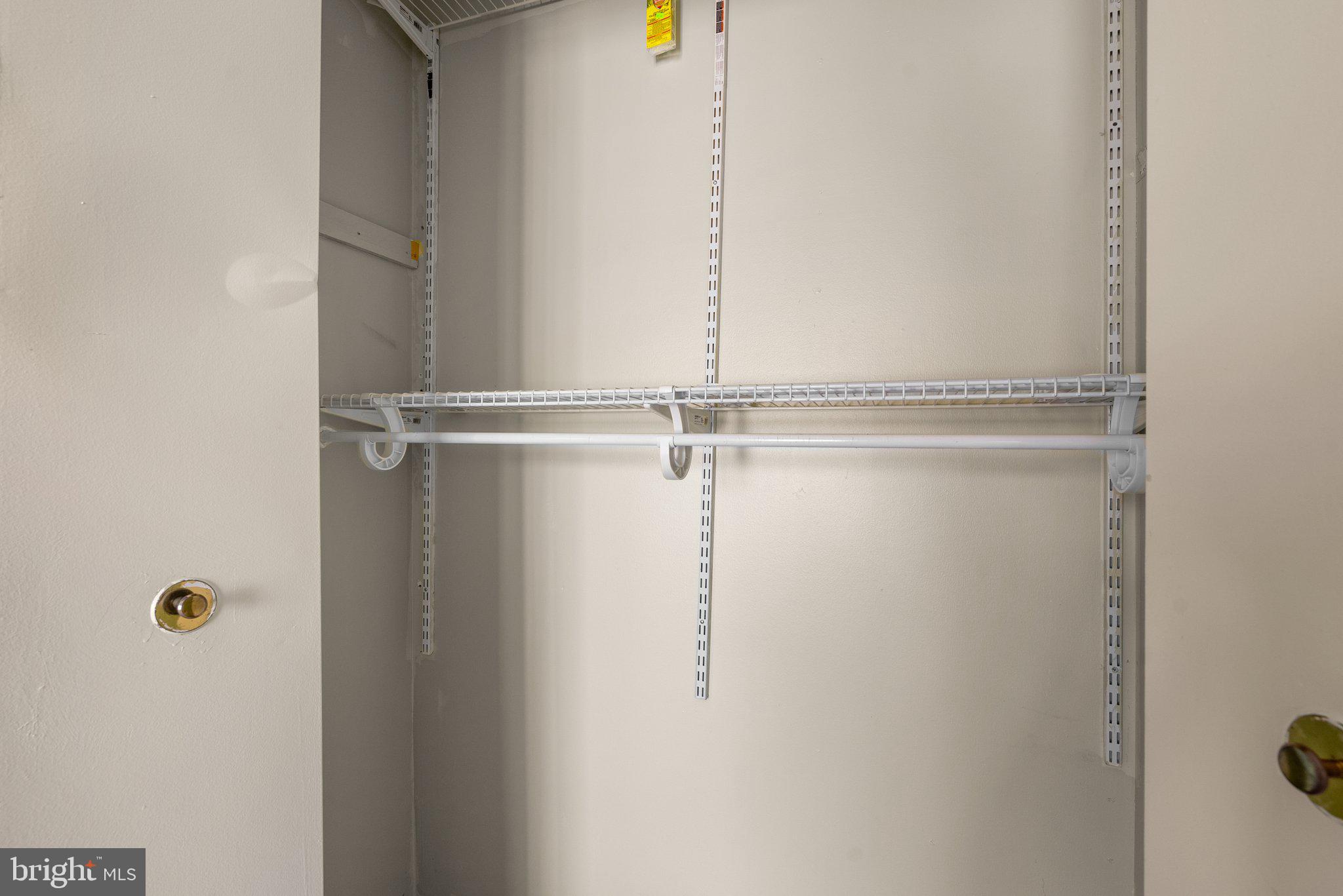 HUNTING RIDGE CONDOMINIUM - Residential