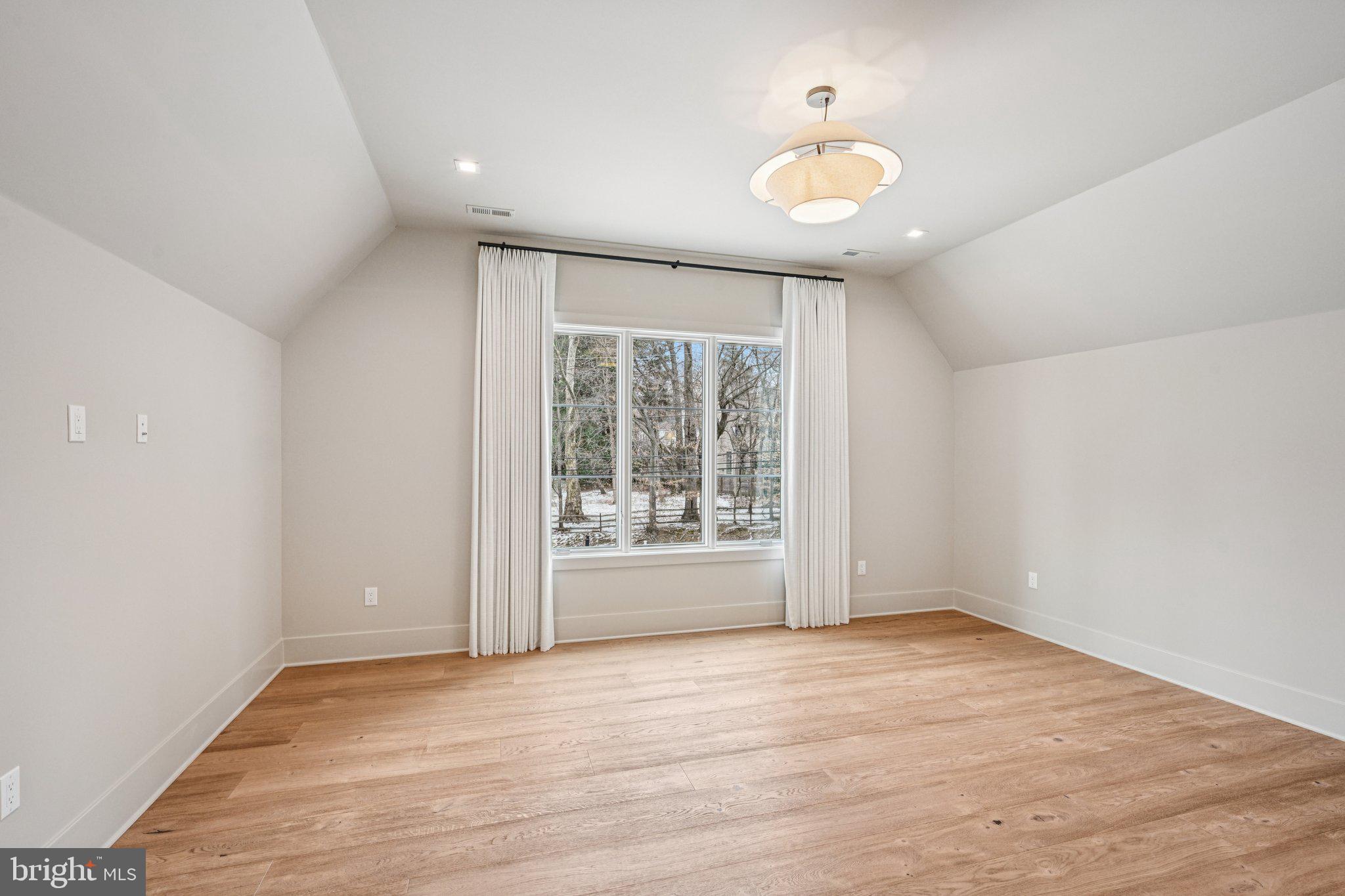 SUSSEX - Residential