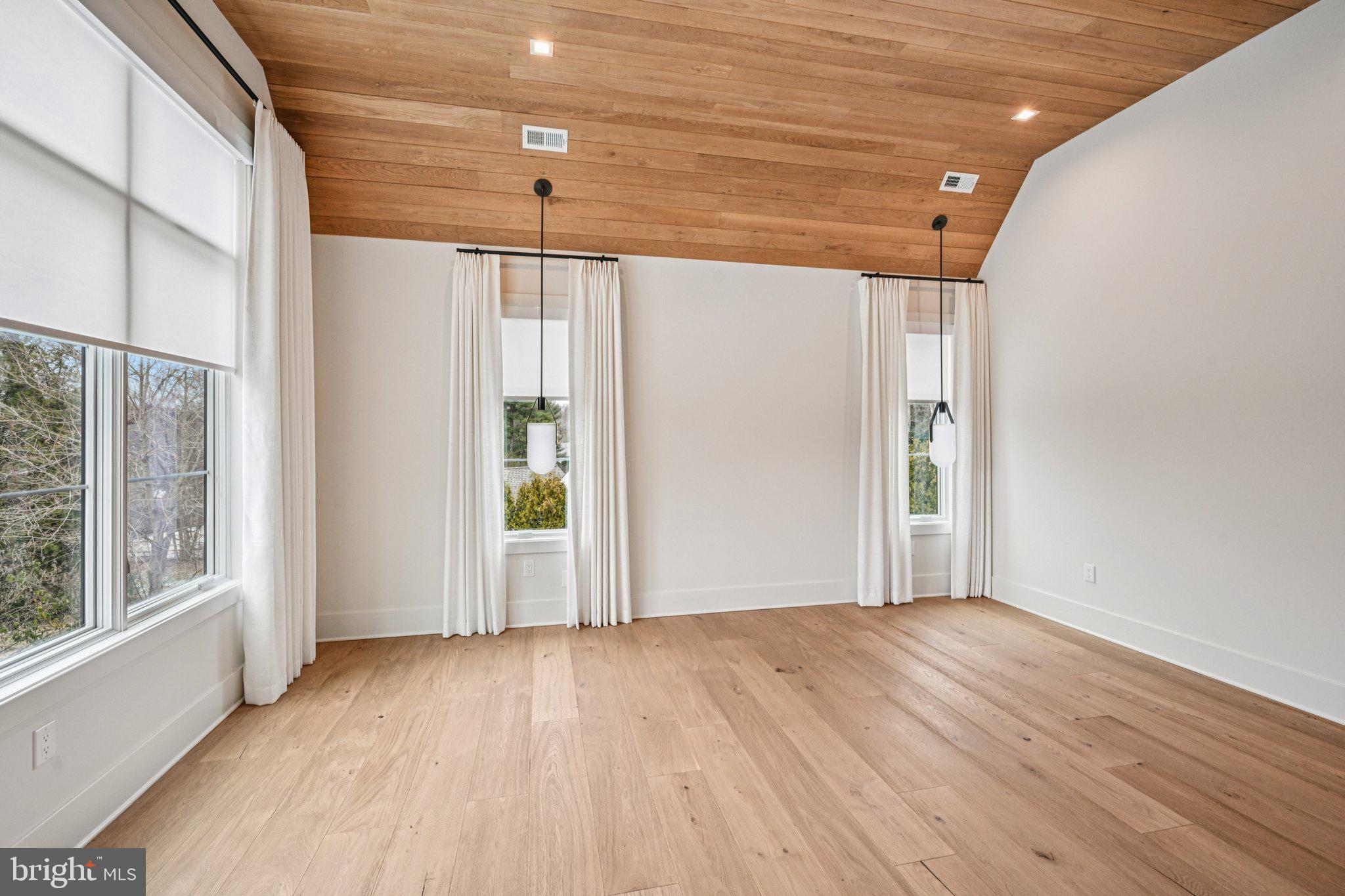 SUSSEX - Residential