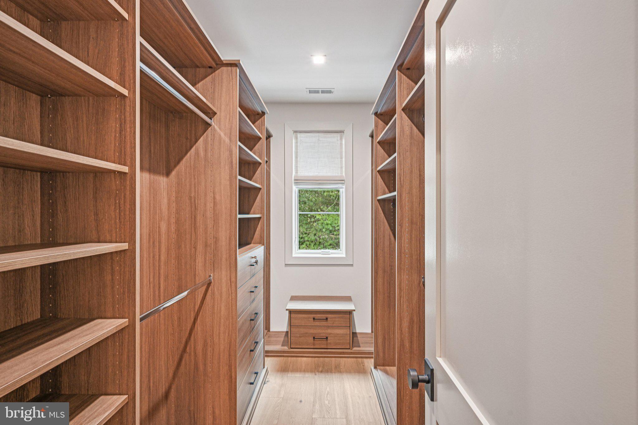 SUSSEX - Residential