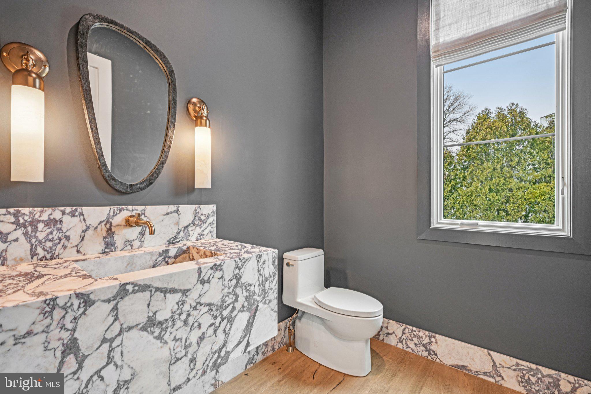 SUSSEX - Residential