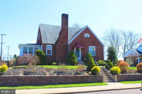 800 Willow Street, Pottstown, PA 19464 - MLS#: PAMC2134924
