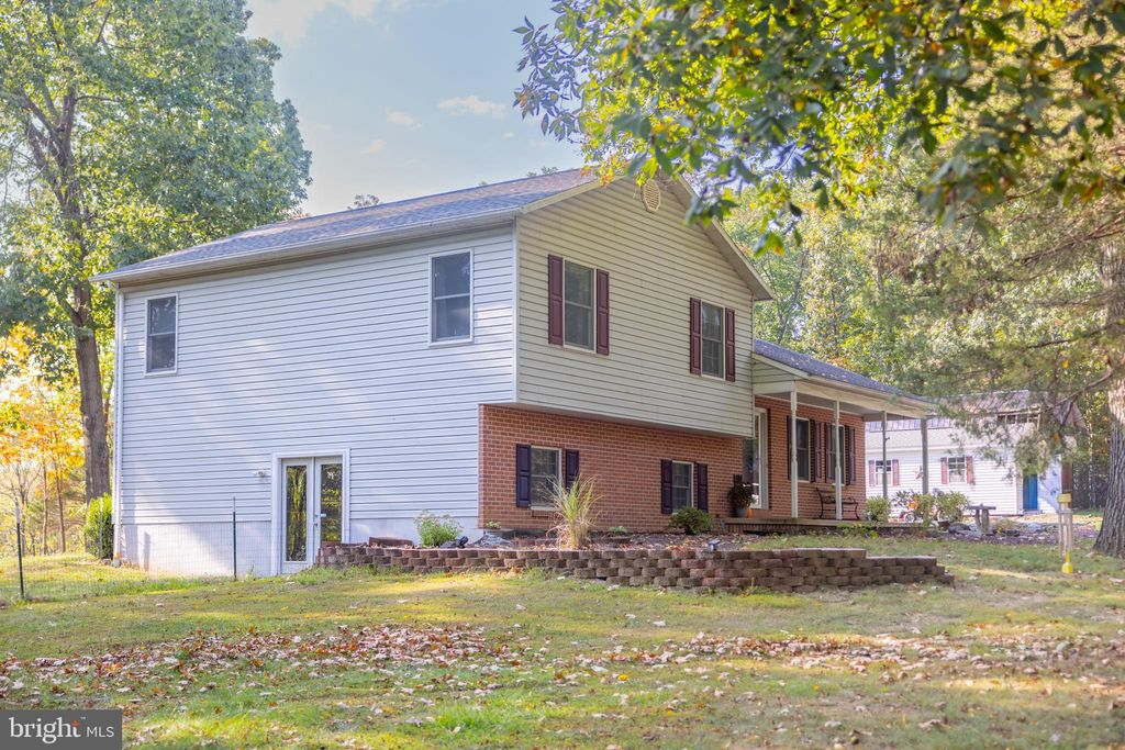 Photo of 9705 Rabbit Road South Rd S, GREENCASTLE, PA 17225 (MLS # PAFL2030284)