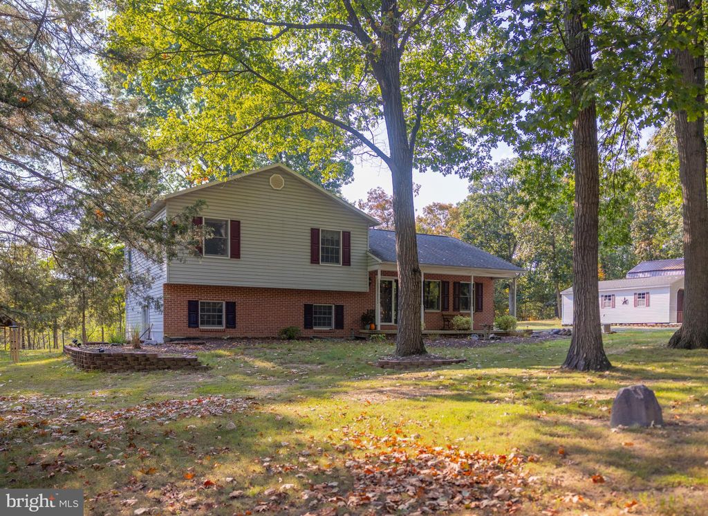 Photo of 9705 Rabbit Road South Rd S, GREENCASTLE, PA 17225 (MLS # PAFL2030284)