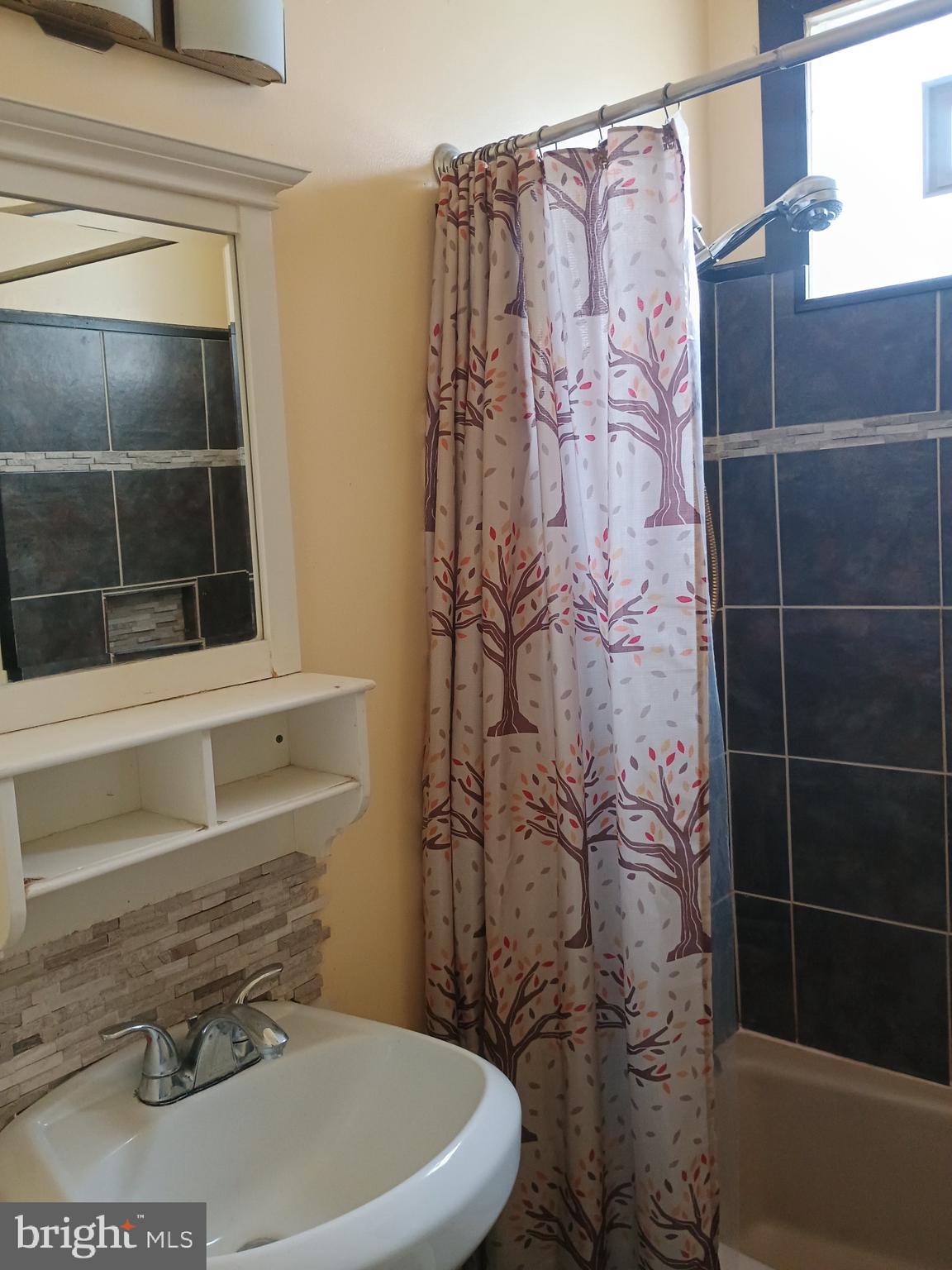 CEDONIA - Residential