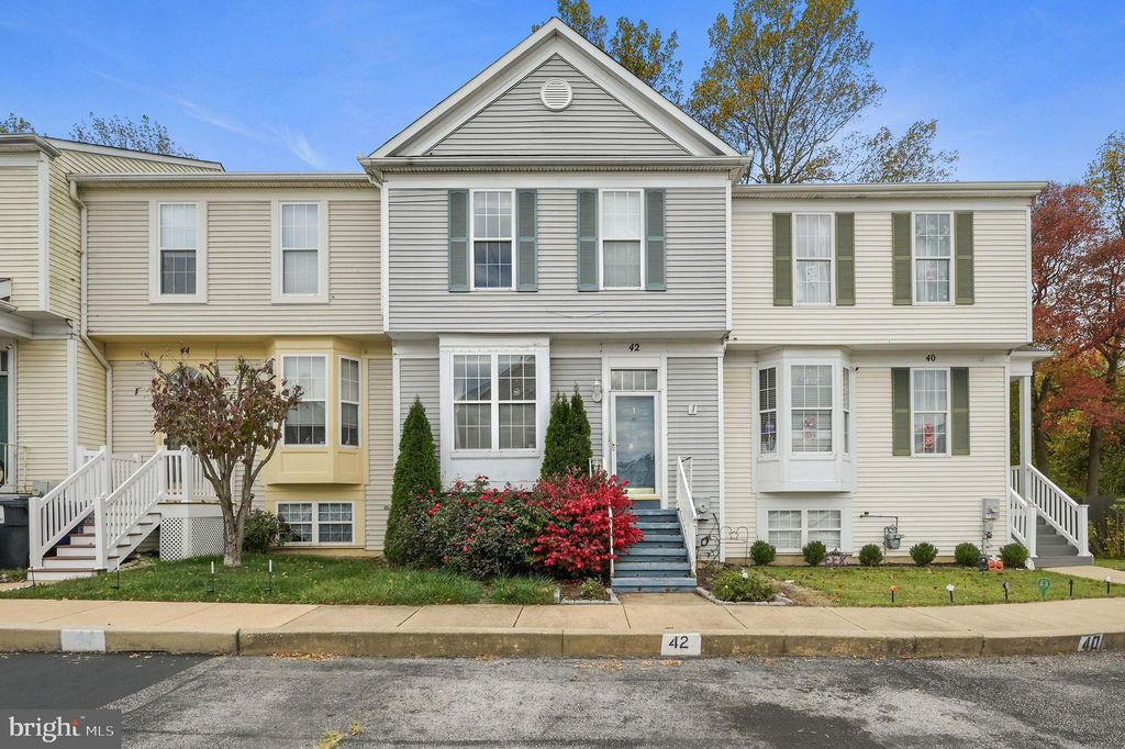 Photo of 42 Denny Circle, NEWARK, DE 19702 (MLS # DENC2091914)