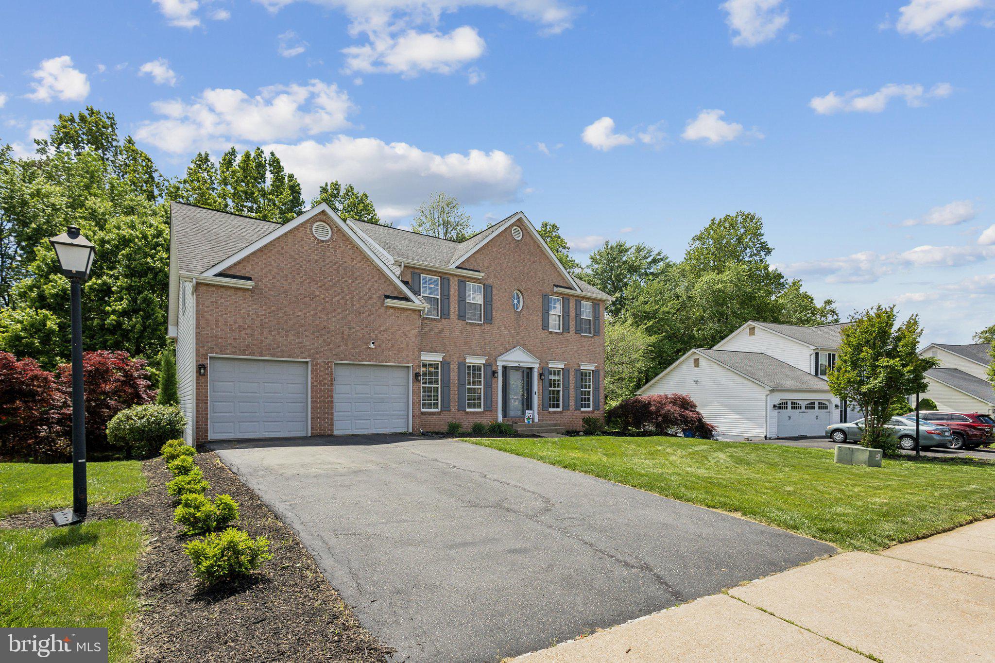 BRENTWOOD ESTATES - Residential