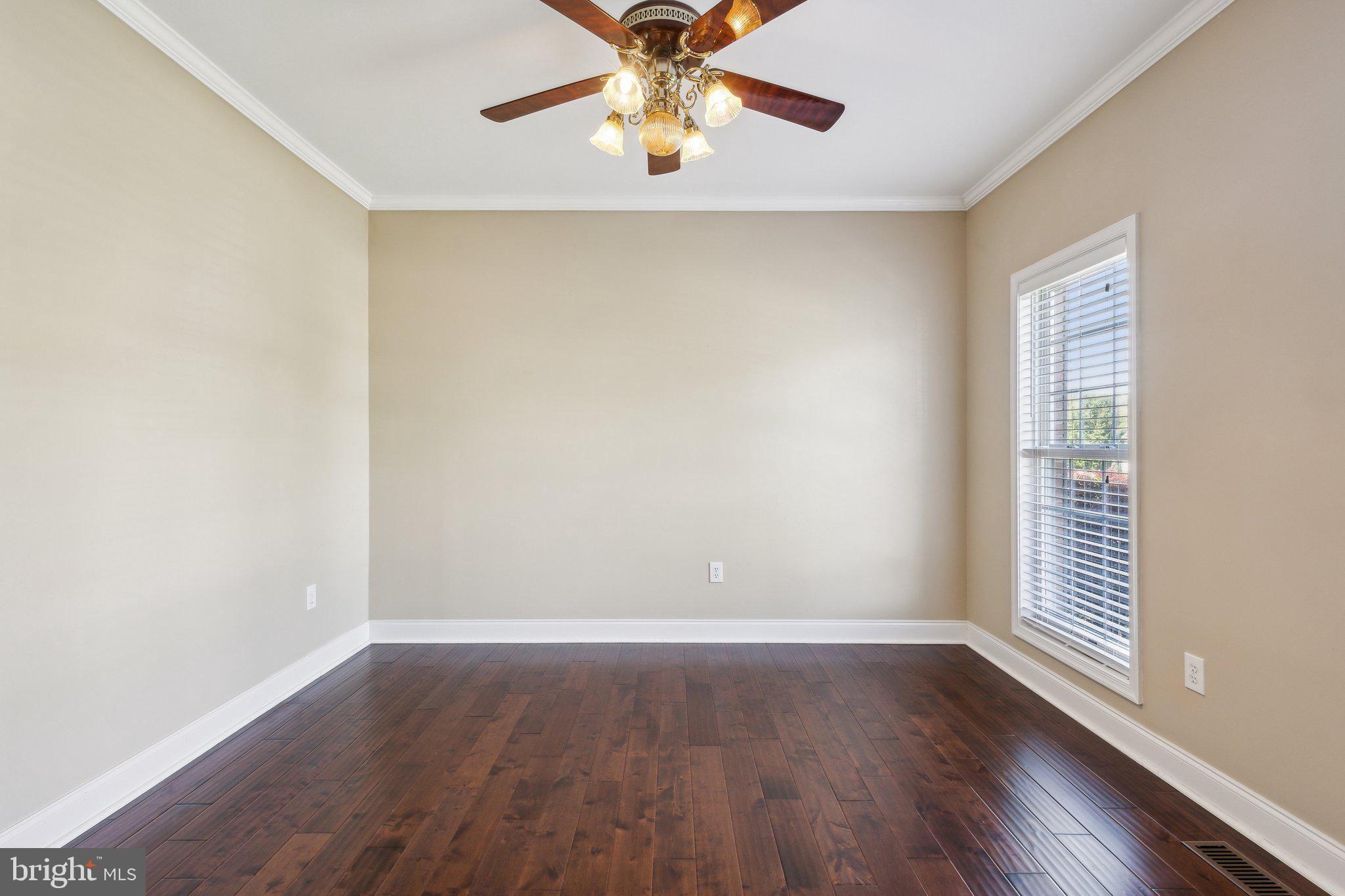 BRENTWOOD ESTATES - Residential