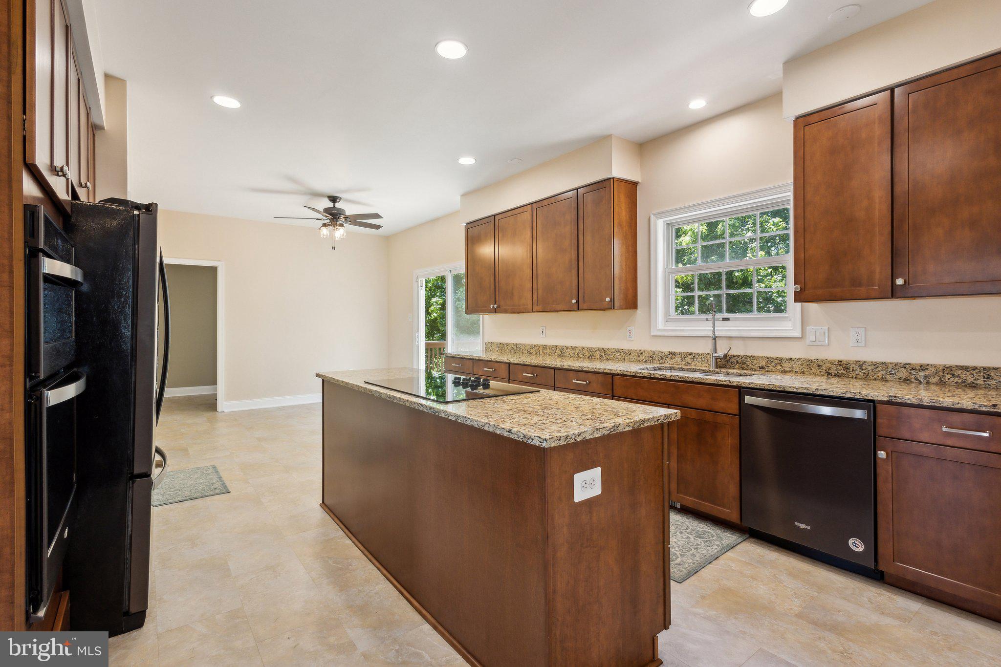 BRENTWOOD ESTATES - Residential