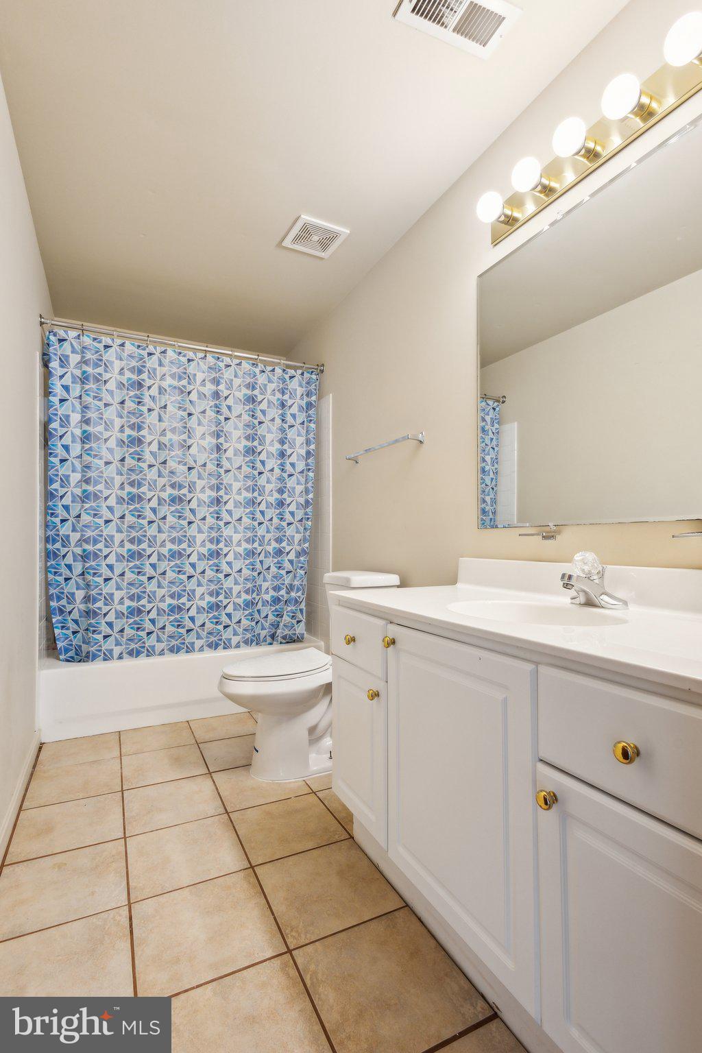 BRENTWOOD ESTATES - Residential