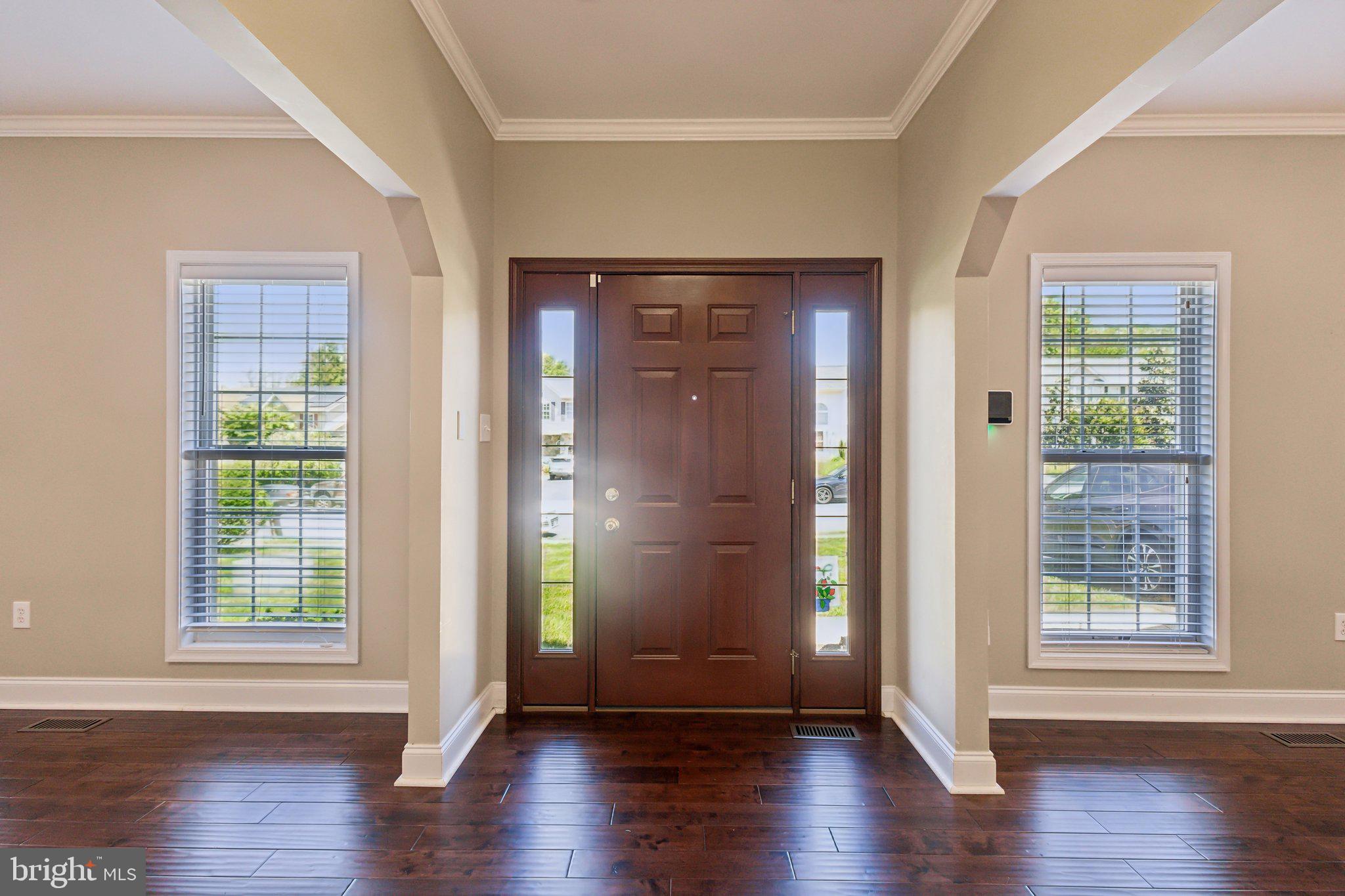 9 WHITESTONE DRIVE