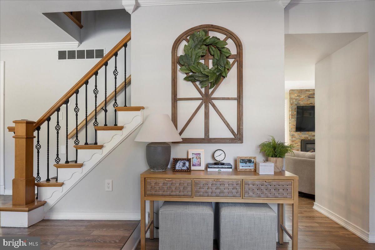 PEBBLE CREEK - Residential