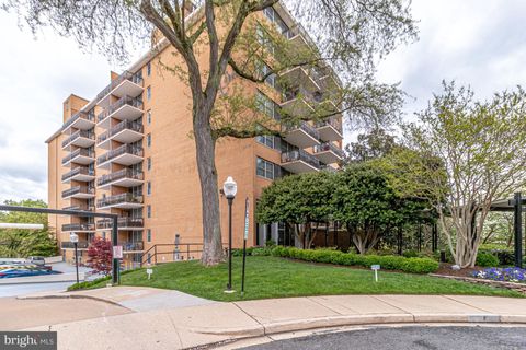2030 N ADAMS STREET 803 ARLINGTON VA 22201