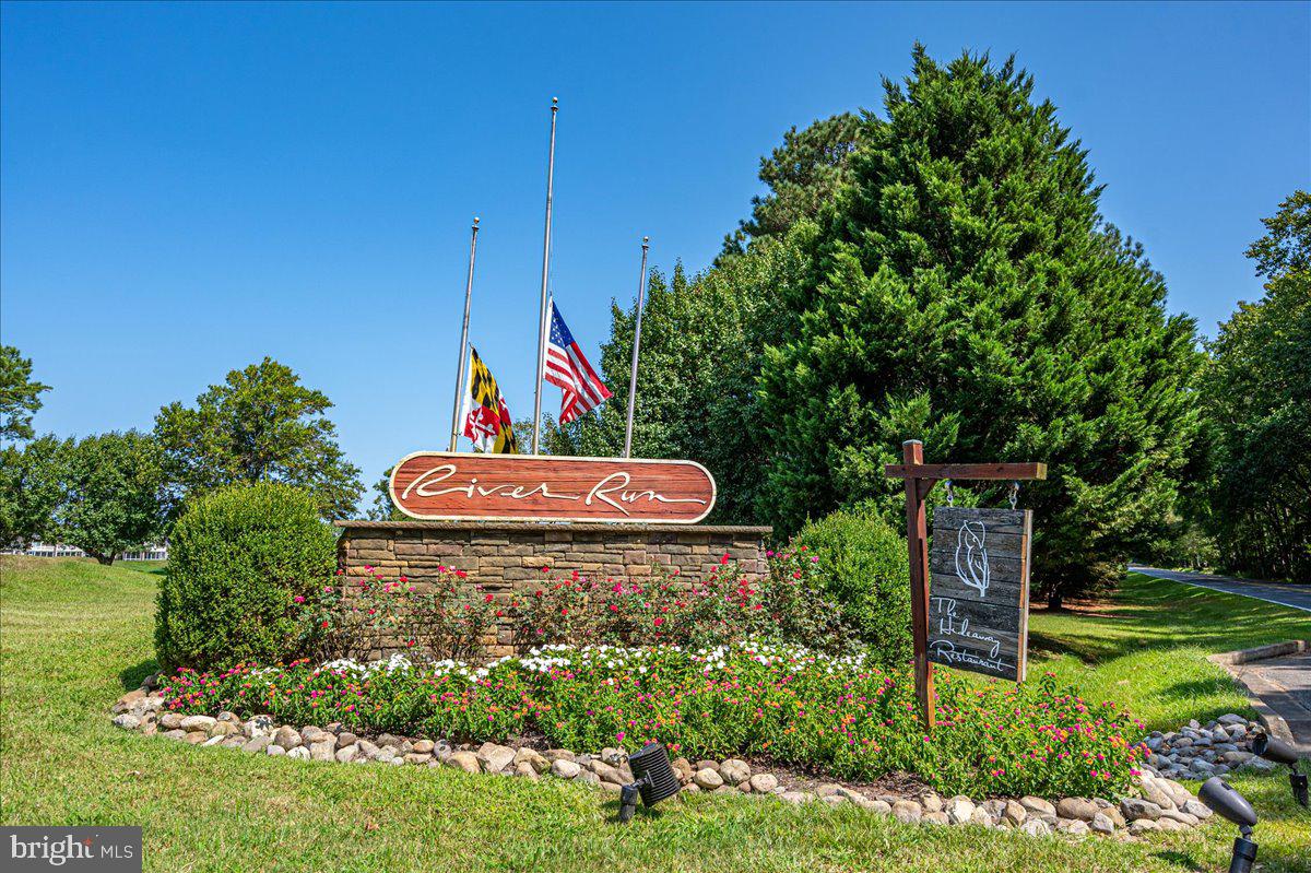 RIVER RUN - Residential