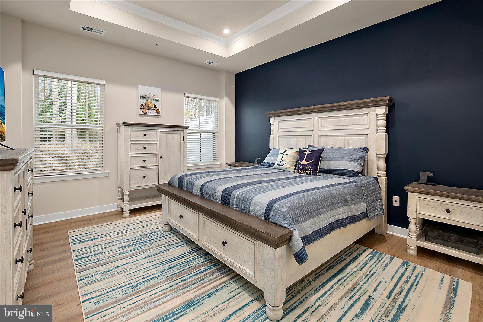 RIVER RUN - Residential